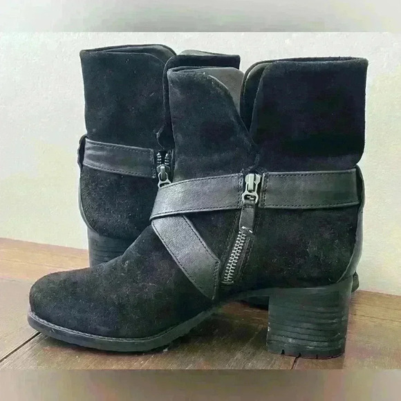Trask Misty Black Suede Boots Womens size 8 - Picture 7 of 10